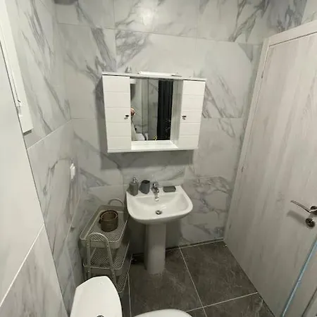 Vpg Luxury شقة بتولمايذا